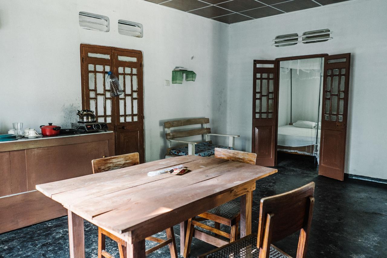 New Sam Tourist Inn Weligama Ngoại thất bức ảnh